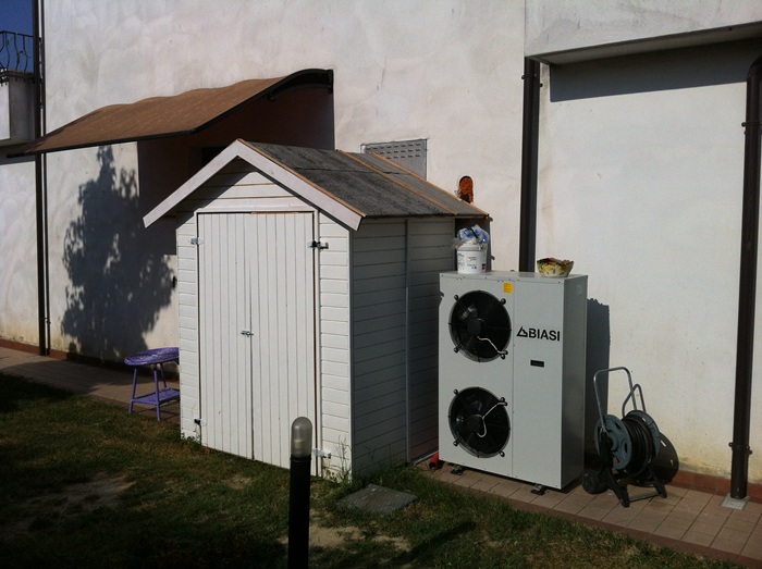 Impianto fotovoltaico combinato con solare termico e pompa di calore Riscaldamento con fotovoltaico e pompa di calore